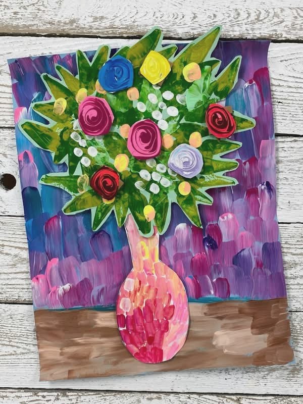孩子完成的立體花束作品